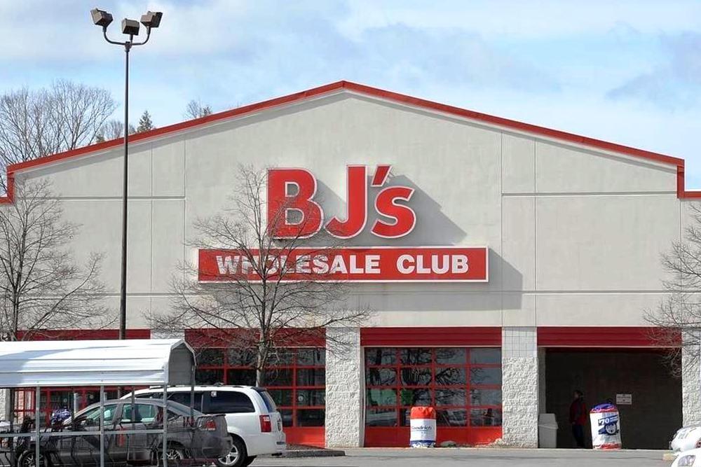 Candidates should have a bachelor's degree and a year of experience. File photo