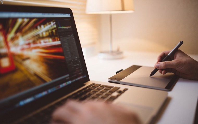 Gretchen Alarcon stressed that the new HR tech doesn’t completely erase the human component. File photo