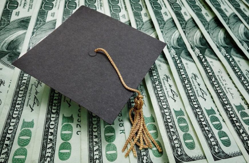 HR CLOUD: HR Cloud and LoanBuddy Announce Alliance and Financial Wellness App for Student Loan Employer Benefits and Offer a “No Cost 1st Year Subscription” to Qualified SHRM Attendees