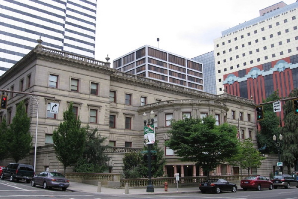 City of Portland HR personnel collaborate with colleagues in a team environment. File photo